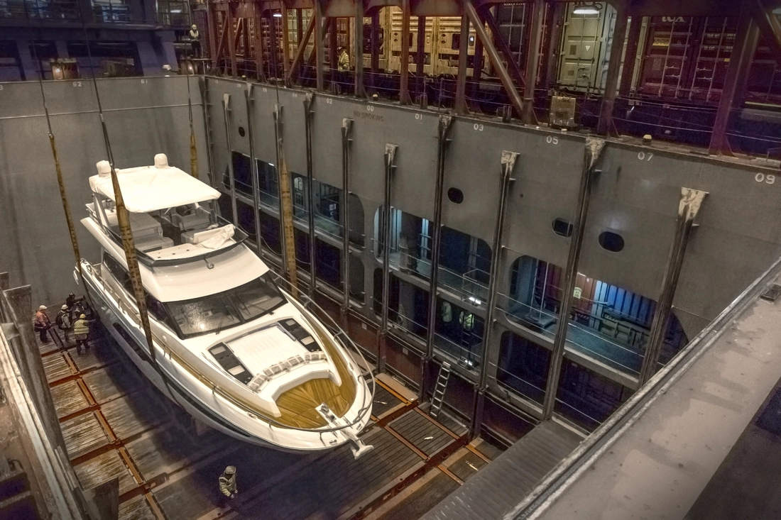 Yacht
