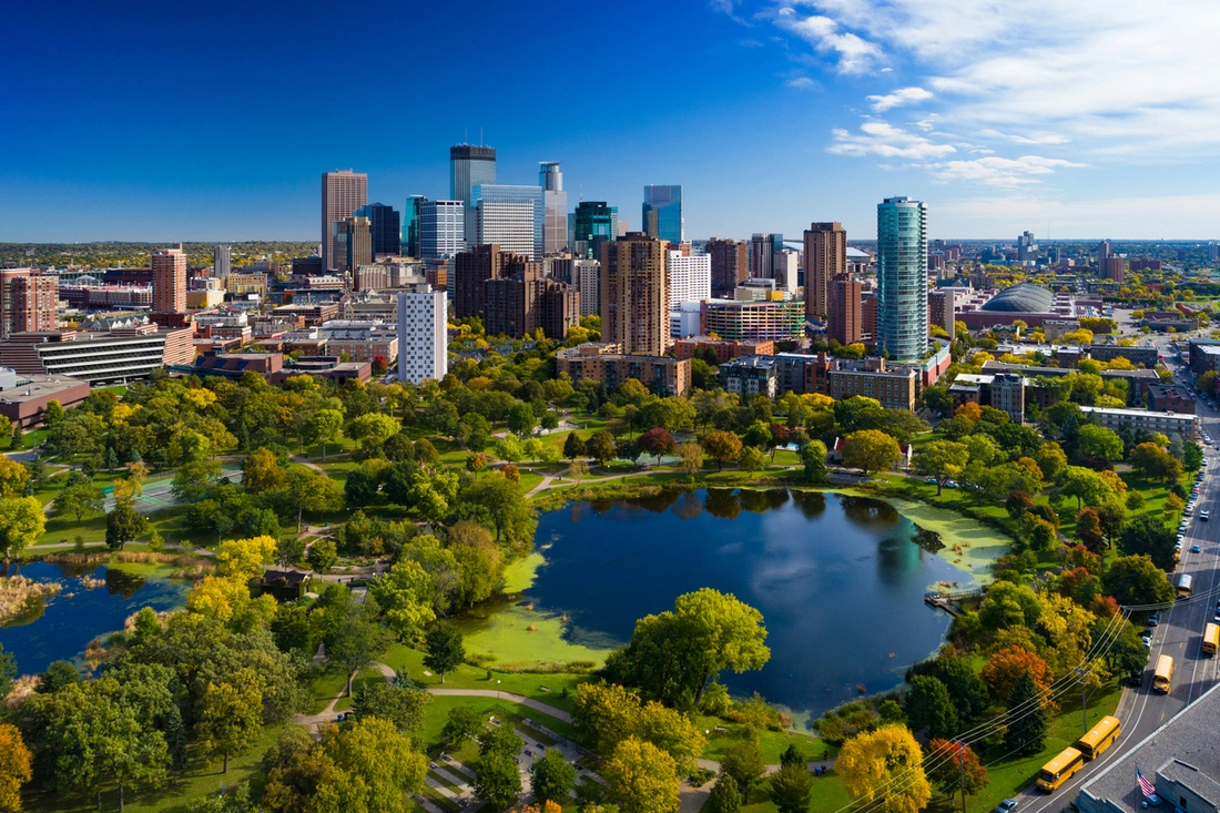 Minneapolis 1.jpg