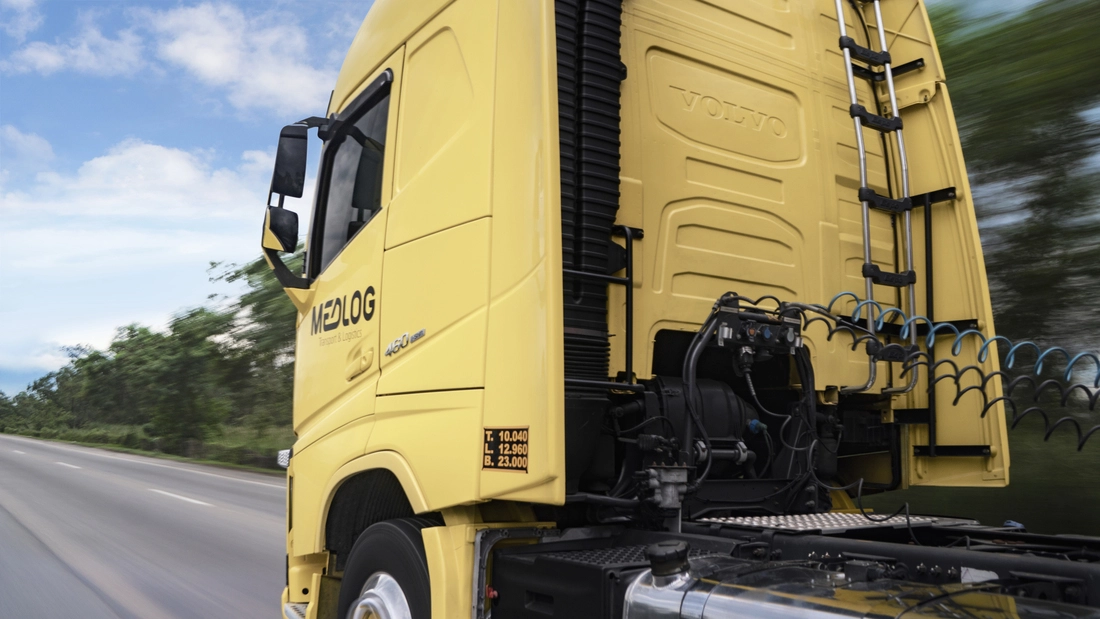 MEDLOG truck