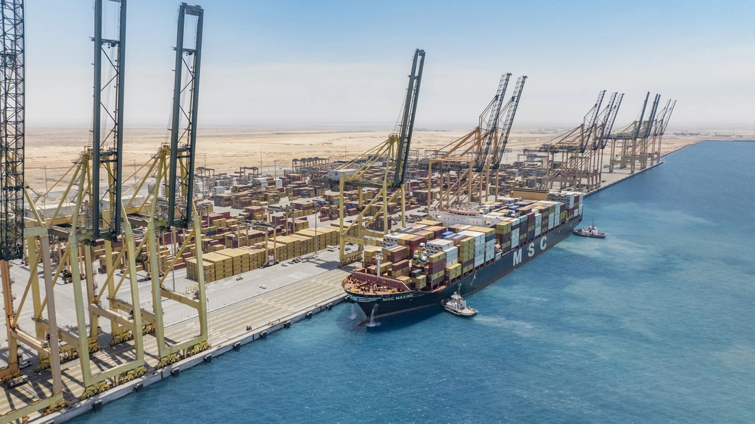 MSC Maxime arriving at Saudi port